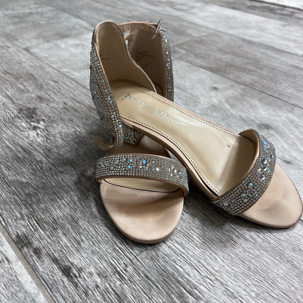 Girls dress shoe - Betsy Johnson